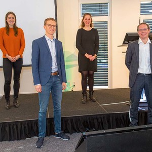 von links: Dr. med. Marie Luise Schiffmann, Prof. Dr. med. Tobias Görge, Caroline Mitschang und PD Dr. med Dr. rer. Nat. Jan Ehrchen